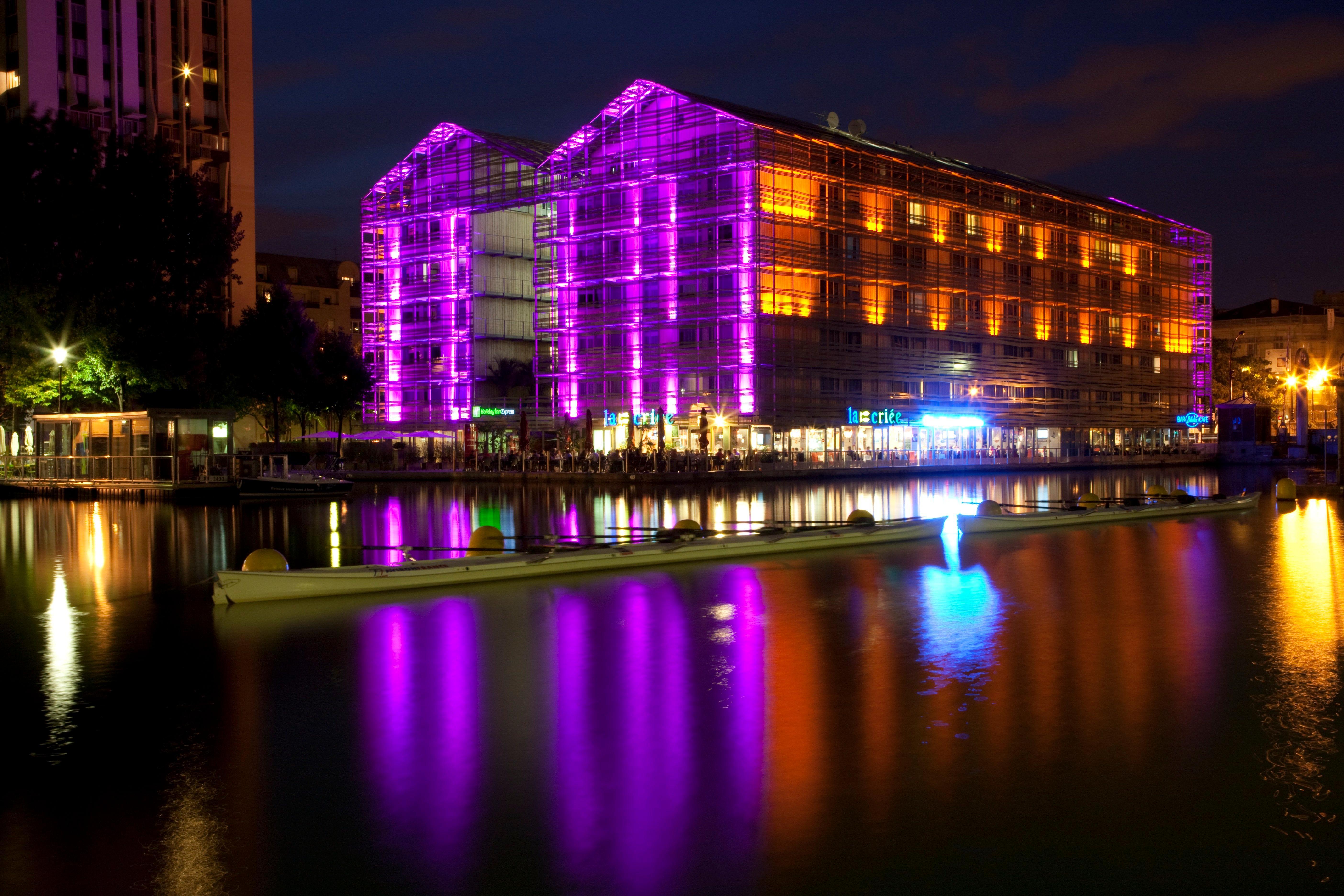 Holiday Inn Express Paris-Canal De La Villette By Ihg Luaran gambar