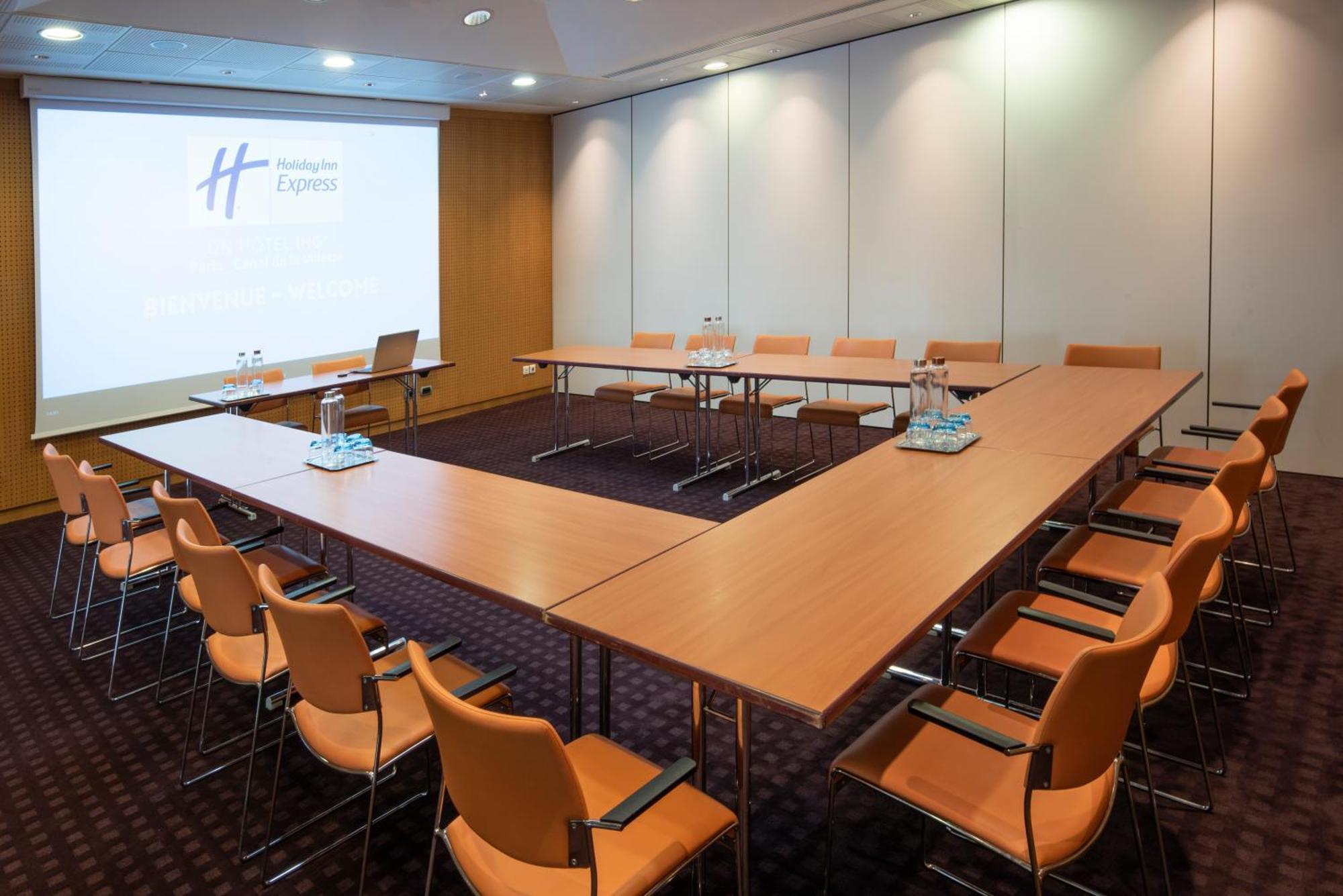 Holiday Inn Express Paris-Canal De La Villette By Ihg Luaran gambar
